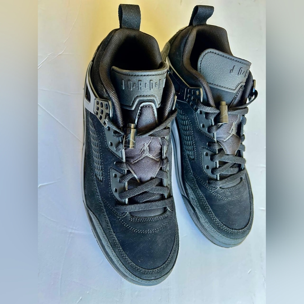Nike Men's Black and Gray Sneakers